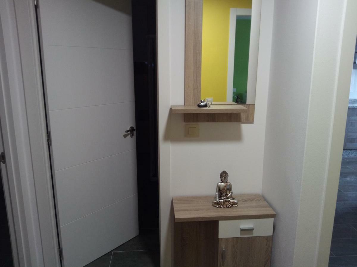 Ro Apartamentos Pampin Ponte Do Porto Exteriör bild